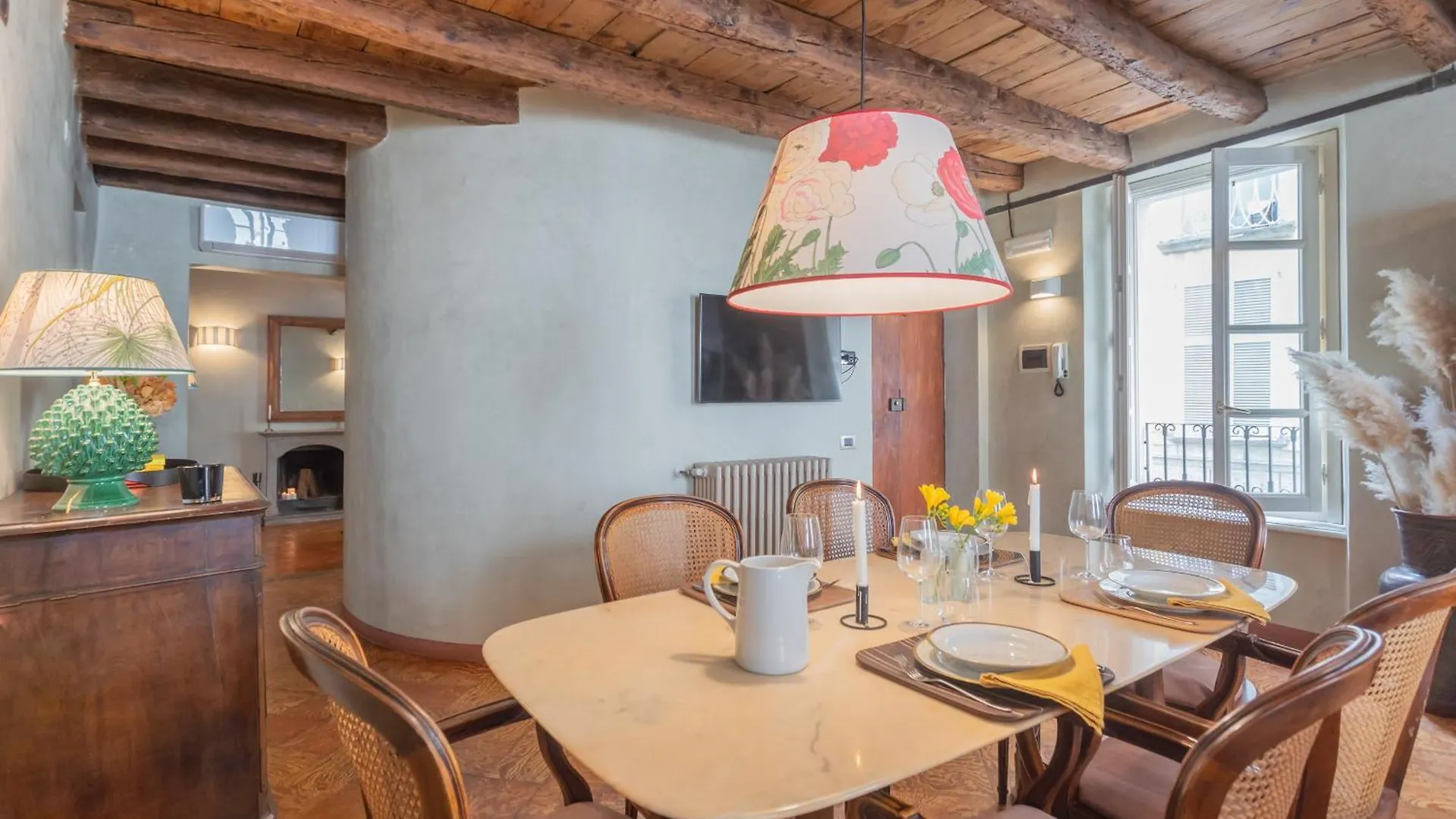 Pantero Apartment By Rent All Como 0*,  İtalya